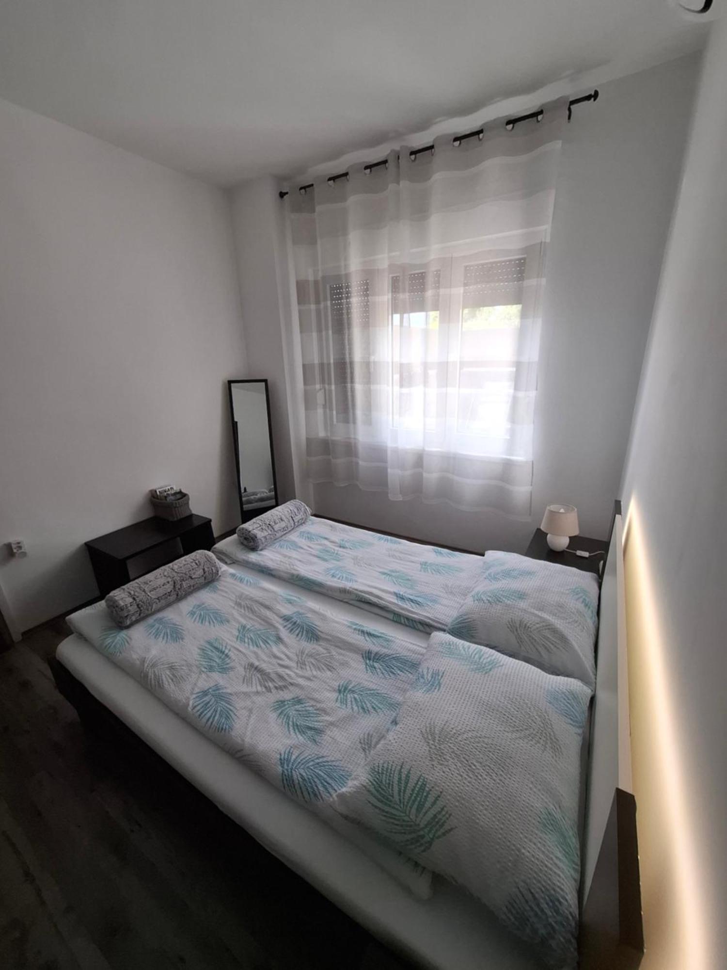 Apartman Envi Opatija Exteriör bild